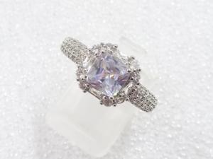 クリスタル　指輪(18.5号)